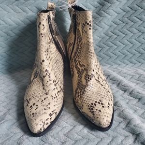 Blondo Waterproof Snake print Booties